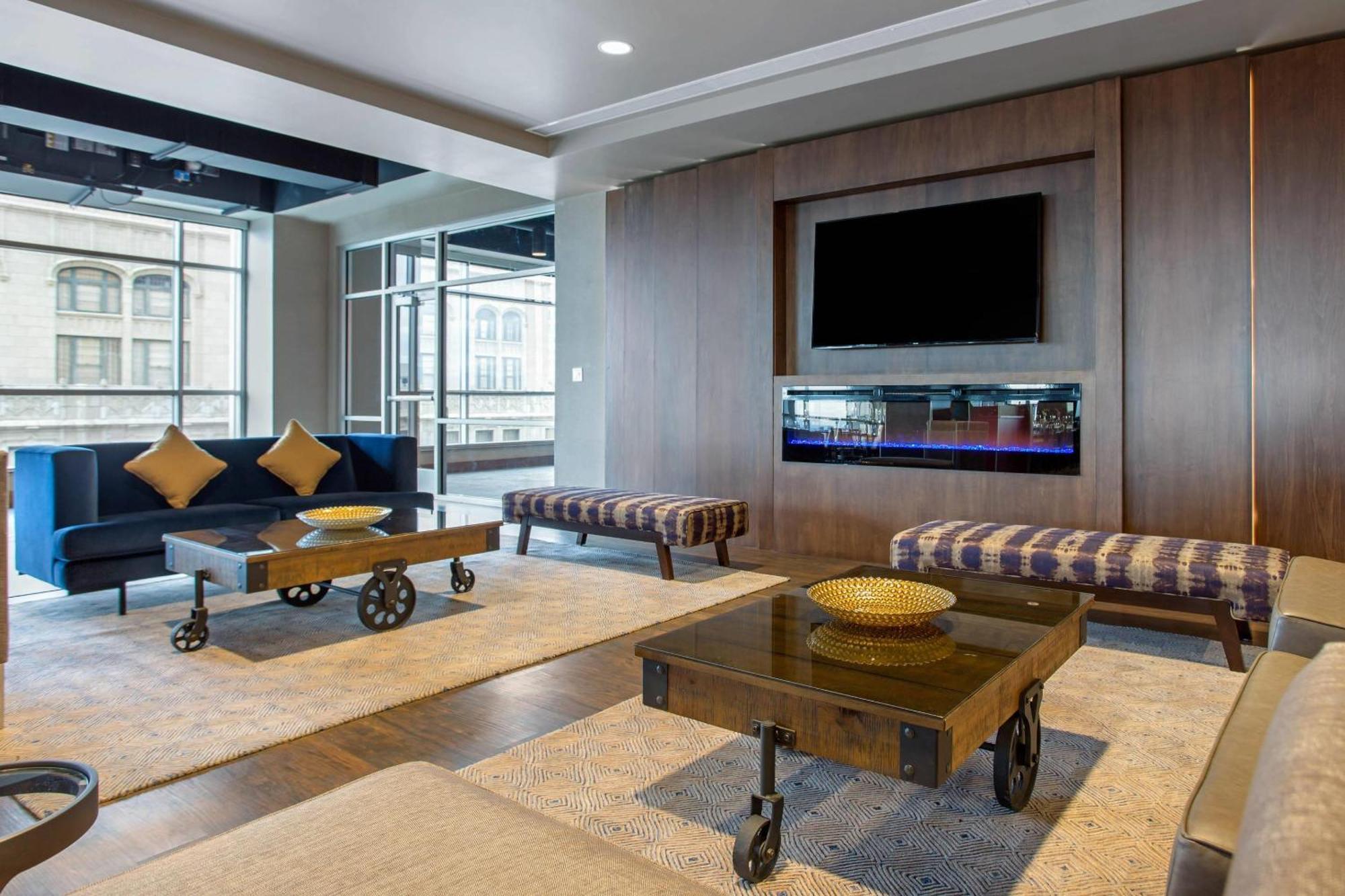 Cambria Hotel Downtown אשוויל מראה חיצוני תמונה
